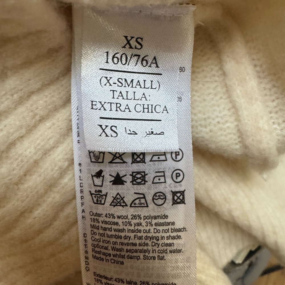 AllSaints Cream Yak & Wool Blend Cowl Neck Sweater - XS - Oversized Aesthetic - Picture 4 of 8